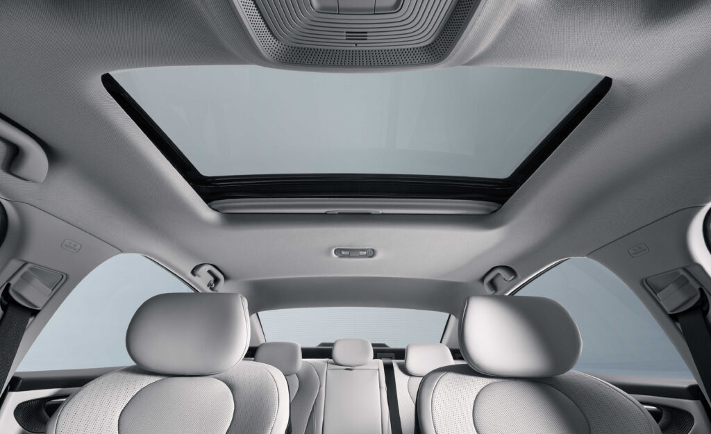 BYD Seal 5 DM-i – interiér, barva Time Grey
