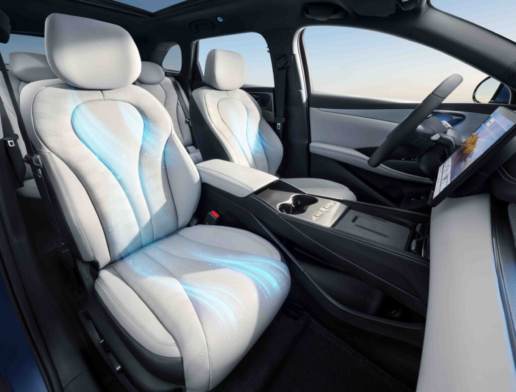 BYD Seal 6 DM-i Touring – interiér, sedadla