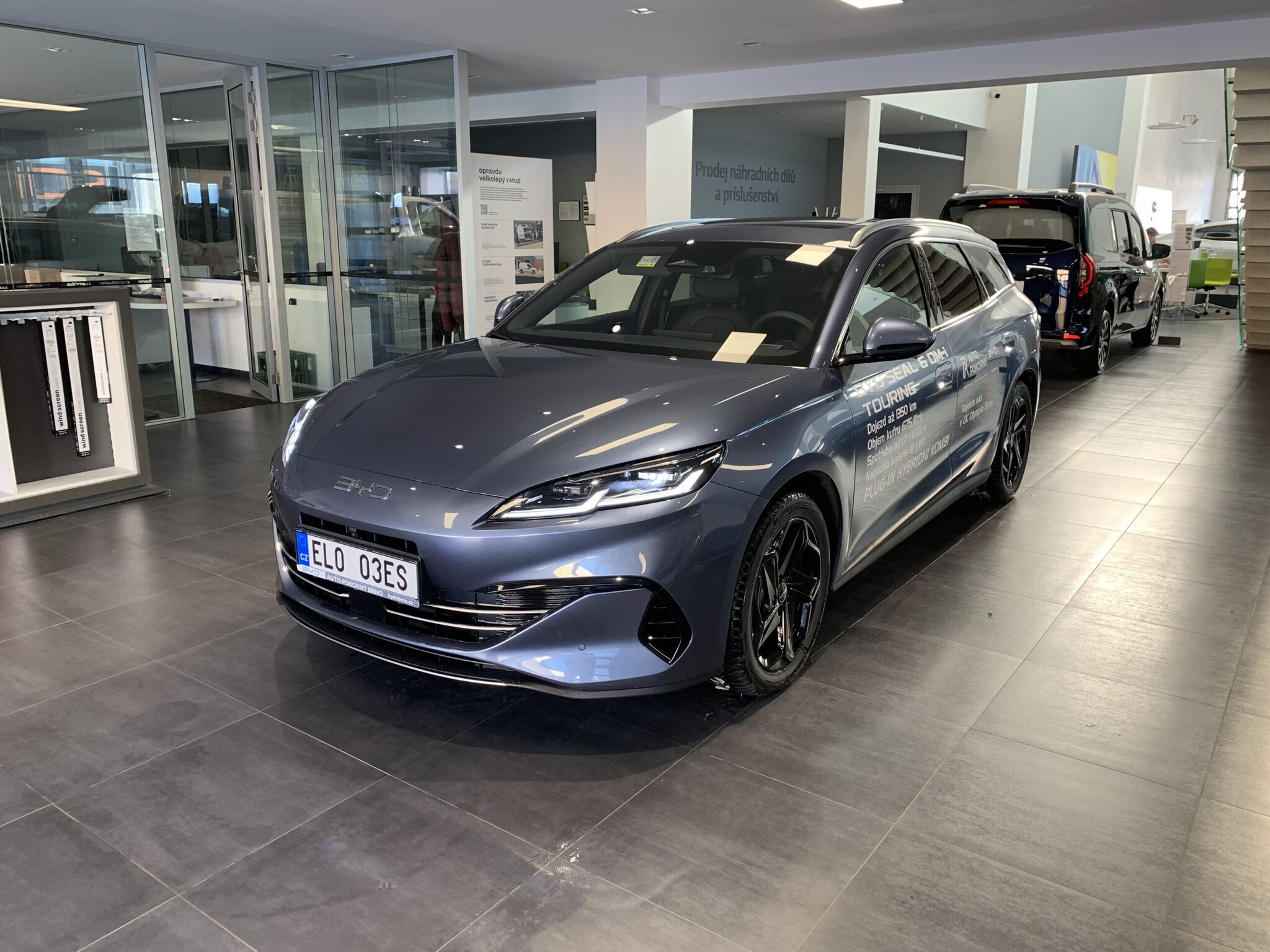 BYD Seal 6 DM-i Touring