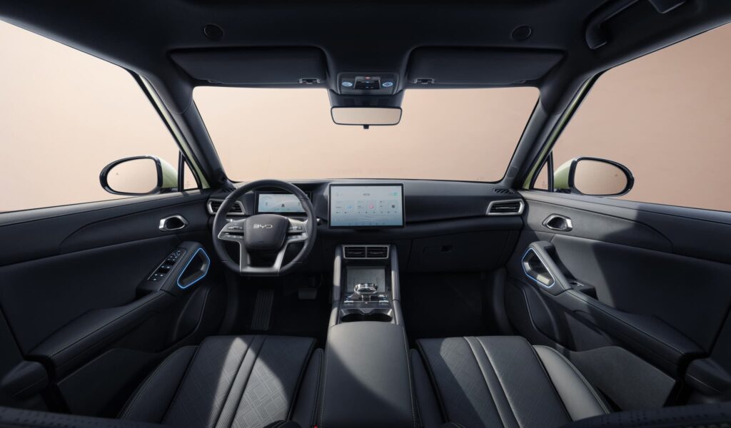 BYD Atto 2 – interiér (27)