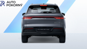 BYD Sealion 5 DM-i – pohled zezadu